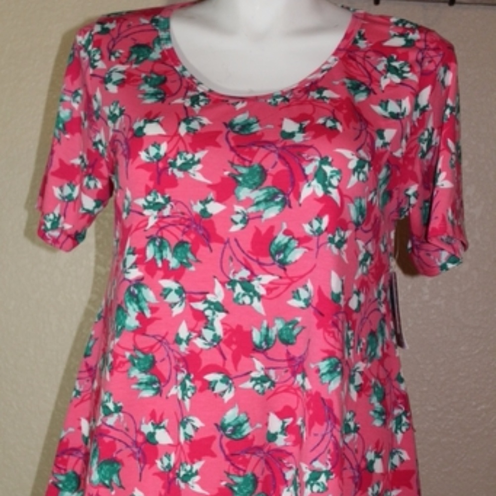 NWT LuLaRoe Classic T - 2xl